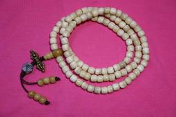 --佛寶世界--沉唸珠(直徑約8mm)-- #097-4 歷史價格詳細信息