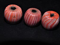 【雅之賞|藏傳|佛教文物】 尼泊爾高檔銅珠 純手工鑲崁紅珊瑚綠松石配飾 老佛珠配珠 ~833 歷史價格詳細信息