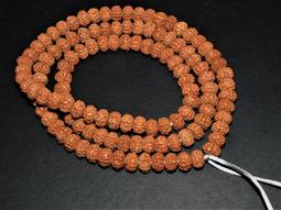 【雅之賞|藏傳|佛教文物】特賣*優質天然A貨緬甸玉13mm手珠~990322 歷史價格詳細信息