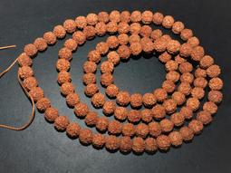 【雅之賞|藏傳|佛教文物】特賣*優質天然A貨緬甸玉13mm手珠~990322 歷史價格詳細信息