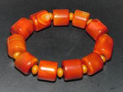 【雅之賞|藏傳|佛教文物】特賣*優質天然A貨緬甸玉13mm手珠~990322 歷史價格詳細信息