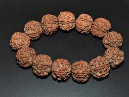 尼泊爾金剛菩提子藏式文玩手串五瓣紅皮滿沉水佛珠手鏈 歷史價格詳細信息