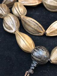 出清喔~送幸福 老收藏 真.玳瑁 非塑膠 雕花日式髮飾 日本藝妓髮飾 櫛 傳家寶 如圖 快來撿便宜???????????? 歷史價格詳細信息