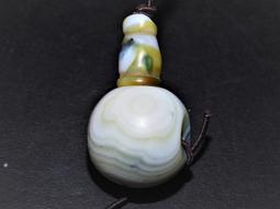 藏傳天珠三通配飾配珠項鏈手串  珠子老氣感十足 包漿醇厚 風25243 歷史價格詳細信息