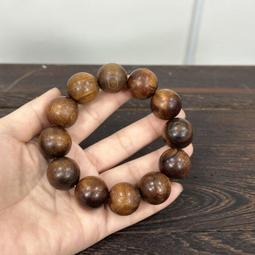 天然珍貴芬多精 正宗 加里曼丹 珍貴老料 沉香 沉木 佛珠 唸珠 手珠鍊 ~~ 20mm ~~ 經測試 可沉水 ~~ 歷史價格詳細信息