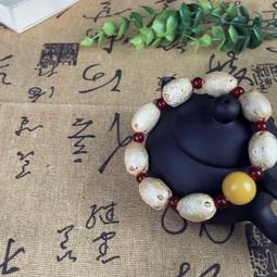 五彩念珠 歷史價格詳細信息