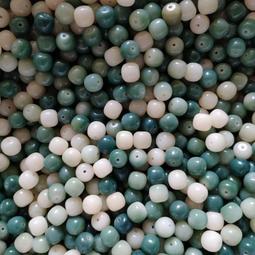 天然漸變飄花菩提根手串 黃楊木雕刻蓮花單圈繞指柔 文玩手飾 歷史價格詳細信息