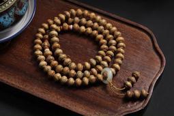 天然綠檀木雕刻可愛泰迪狗狗生肖狗文玩手把件檀香木新中式擺件 歷史價格詳細信息