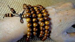 [福田工藝]台灣肖楠聞香桶珠手珠念珠佛珠[沈水級]香味濃醇18nn/20mm11顆56.4g[肖桶珠2] 歷史價格詳細信息