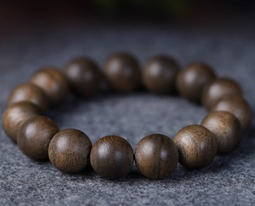 正宗沈香木手串女真品男款盤玩念珠六字真言本命佛轉運珠手鏈文玩 歷史價格詳細信息