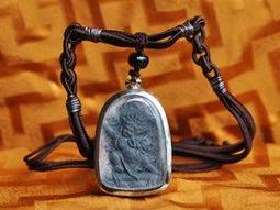 金剛手菩薩 正反雙面佛牌吊飾 歷史價格詳細信息