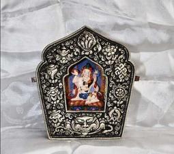 《大佛城》佛母孔雀明王 鎏金佛像 -11cm / 台灣製造 歷史價格詳細信息