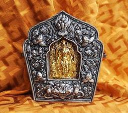 持蓮觀音菩薩畫像047 觀世音大士圖片 相紙雙面塑封相框擺臺 唐卡 佛畫 歷史價格詳細信息