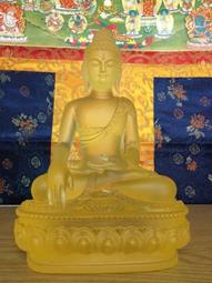 【智懋佛教文物】A38000.不肯去觀音.貼金琉璃佛像. 透白色. 已開光加持.38000. 歷史價格詳細信息