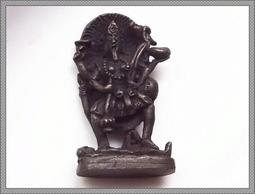 藏傳黑天珠。 珠子老氣感十足 包漿醇厚 風化細膩 風化紋明顯20189 歷史價格詳細信息