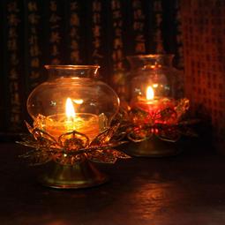 防風蠟燭台供佛復古仿古香薰燭台招財蓮花燭檯燈座家用酥油燈底座  可開發票 免運Al 歷史價格詳細信息