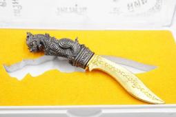 還願佛牌 泰國 佛牌 聖物 親請 供奉 三角 水泥 灰 白 茶燭 燭台 簡潔 北歐風 歷史價格詳細信息