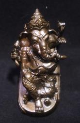 【粉紅象神廟 象神牌】1006 泰國 聖物 智慧 平安 助學業 現貨 原廟恭請 師傅加持 招財 跑廟連線 佛牌 全方位 歷史價格詳細信息