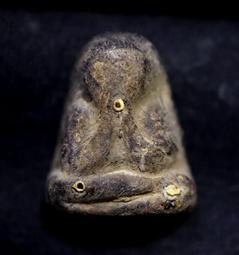 --吉品軒--龍婆咪廟 坤平佛牌 -- #134-14 歷史價格詳細信息