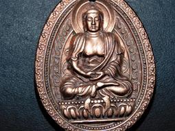 【雅之賞|藏傳|佛教文物】雙面白度母 琉璃吊墜護身掛件~043730 歷史價格詳細信息