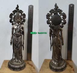 高品精美黑銀鈦隨行，顆顆晶體酷美透體有發絲亮閃有黑鈦顯色，最大12x11.1x9.6mm最 歷史價格詳細信息