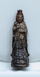 全泰第一成功佛底部雙印版瓦素泰2485年經典佛牌 素攀武里府比賽冠軍（附帶比賽證書與全新金銀殼） 歷史價格詳細信息