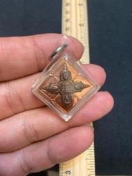 多寶齋佛牌????古巴島 龍婆瓦林 2566 鬼兵必打168 歷史價格詳細信息