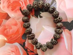 民國手雕花錢 古泉園地82分開放盒 標價出 不議價13630 歷史價格詳細信息