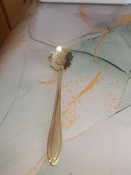 雜件錫雜件，小錫鳥一只 鳳鳥，感覺兩個合在一起的，品相如圖， 歷史價格詳細信息