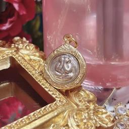 （售完）泰國潮牌Gentle 中型字母帆布包 歷史價格詳細信息