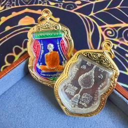 泰國佛牌 龍婆瑞2562鎏金殼 泰國泰國佛牌 瑞爺原廟 歷史價格詳細信息