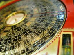 【九龍佛具】居家佛堂圓滿規劃-高雅花檀雞翅木花檀祖先龕+祖爐+燭臺+敬杯+黑檀鑲貝茶几+施華洛世奇水晶蓮花燈@台北板橋 歷史價格詳細信息