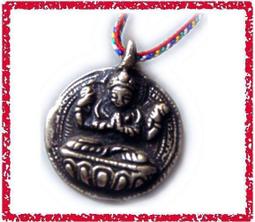 [唐古拉佛教文物]尼泊爾銅四臂觀音佛牌項鍊 直徑3.3cm 價格比較,價格查詢,歷史價格詳細信息