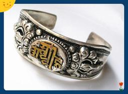 尼泊爾藏銀雕古銅鑲松綠石紅色寶石墜(R11)(起標價為一個) 歷史價格詳細信息