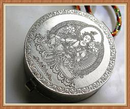 【雅之賞手工製作 ** 純銅  阿彌陀佛  嘎嗚~~B142 (附高僧舍利 +金剛舍利 +法衣 + 降魔寶印 +甘露丸) 歷史價格詳細信息