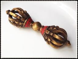 純銅九股金剛杵【SQ5957】剛杵擺件藏傳佛經用品黃銅復古九股金剛橛降魔金剛杵法器工藝品 歷史價格詳細信息