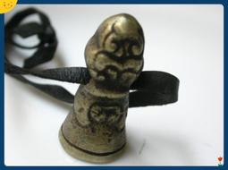 藏傳天鐵托甲特殊咒牌 藏式護身牌掛件吊墜！368 歷史價格詳細信息