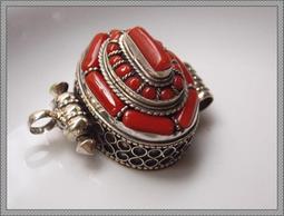 藏傳尼泊爾純銀純銅三靣普巴金剛杵掛件吊墜車掛送禮自用 歷史價格詳細信息