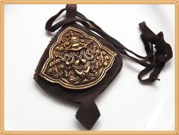 吉祥藏傳文物~寶瓶觀音菩薩 琉璃鎏金佛像 藏傳佛教 歷史價格詳細信息