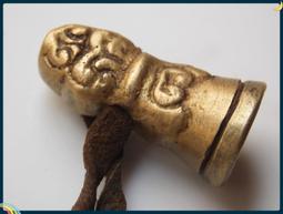 藏傳天鐵托甲特殊咒牌 藏式護身牌掛件吊墜！368 歷史價格詳細信息