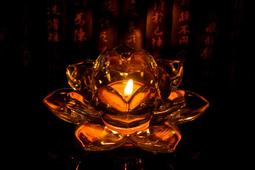 「還願佛牌」蓮花 油燈座 玻璃  4小時酥油燈燈座 供燈 供佛燈 蓮花燭台 歷史價格詳細信息