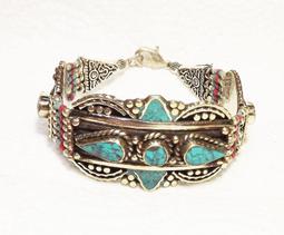 --吉品軒--藏銀三色六字大明咒活口手環 -- #352-34 歷史價格詳細信息