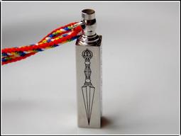 【雅之賞】*特賣* 鈦鋼 六字明咒 護身吊墜   (含鍊) ~A201 歷史價格詳細信息