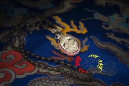 金法 如法安奉極稀有難得14種聖物法寶圓滿 阿彌陀佛 甘露佛雙龍金佛龕 歷史價格詳細信息