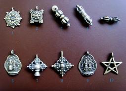 吉祥如意開塔釋迦牟尼佛49色彩堅固子佛腦佛骨佛血舍利子裝藏舍利塔佛塔噶烏盒一瓶 歷史價格詳細信息