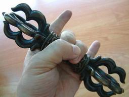 【五輪塔】藏密文物『卍黃瑪瑙念珠卍』晶瑩剔透！ 歷史價格詳細信息