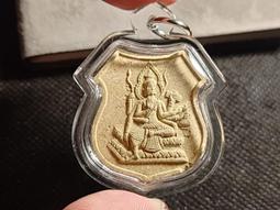 全泰第一成功佛底部雙印版瓦素泰2485年經典佛牌 素攀武里府比賽冠軍（附帶比賽證書與全新金銀殼） 歷史價格詳細信息