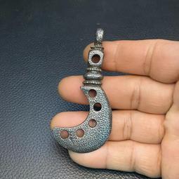 藏傳文玩 惹赫啦護法天鐵托甲怙身牌 藏式護身掛件吊墜5086 歷史價格詳細信息