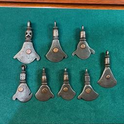 藏區罕見大尺寸方形壇城九宮八卦牌5115 歷史價格詳細信息