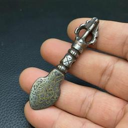 藏傳老寒鐵朝天吼九宮八卦牌吊墜 藏式護身腰牌掛件156 歷史價格詳細信息